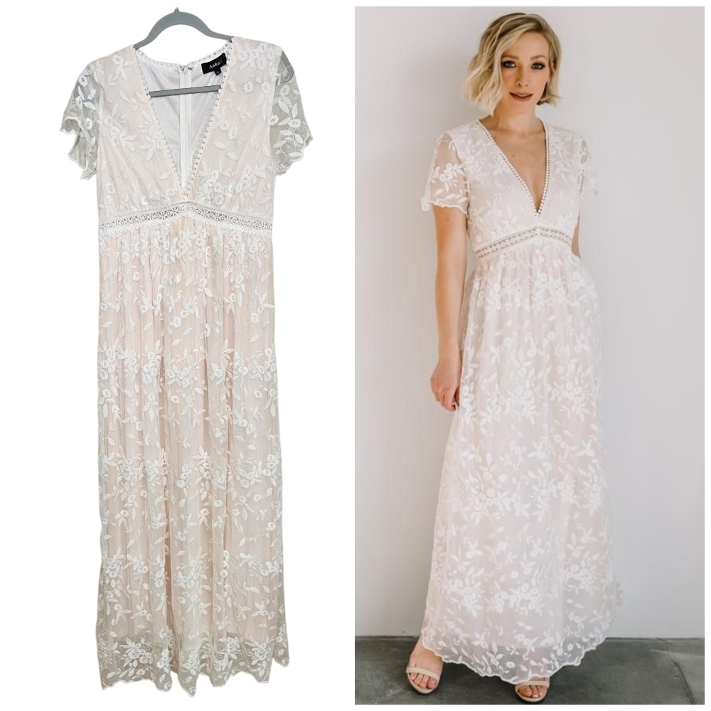 Aakaa Ivory Floral Lace Maxi Dress